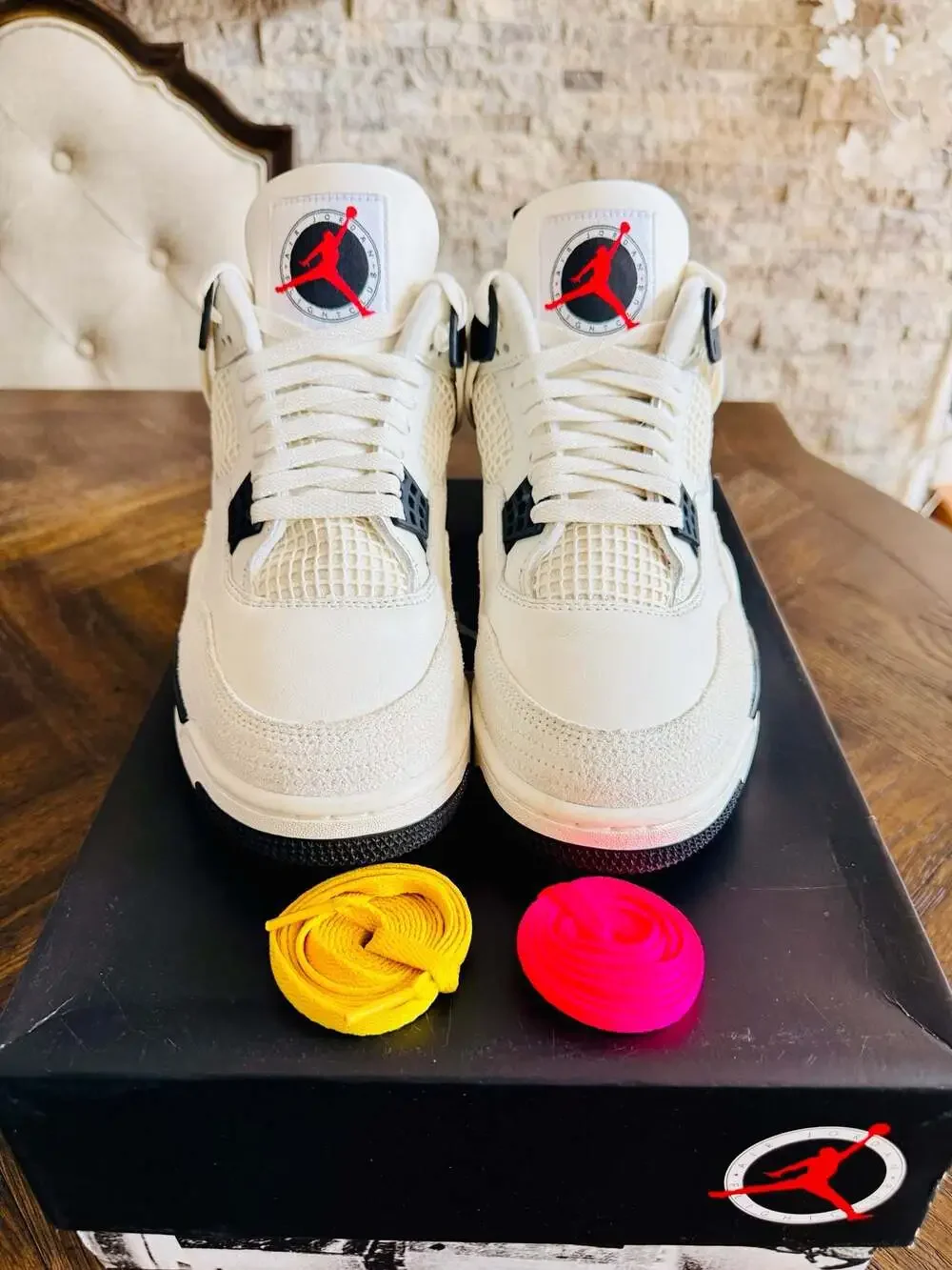 Air Jordan 4 Retro 'Flight Club' Sail/Black/University Red